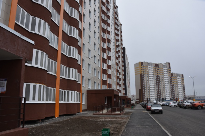 Дети-сироты в Оренбурге получили квартиры